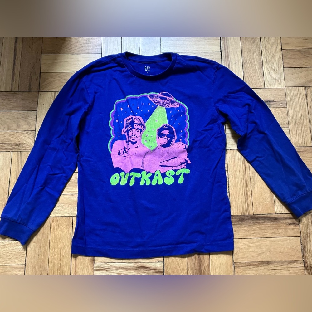 Kid’s Outkast top